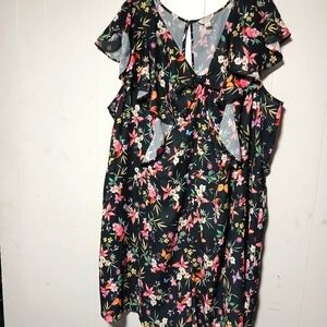 Belle Sky  woman's romper. Sleeveless with cap ruffle. Size 5X